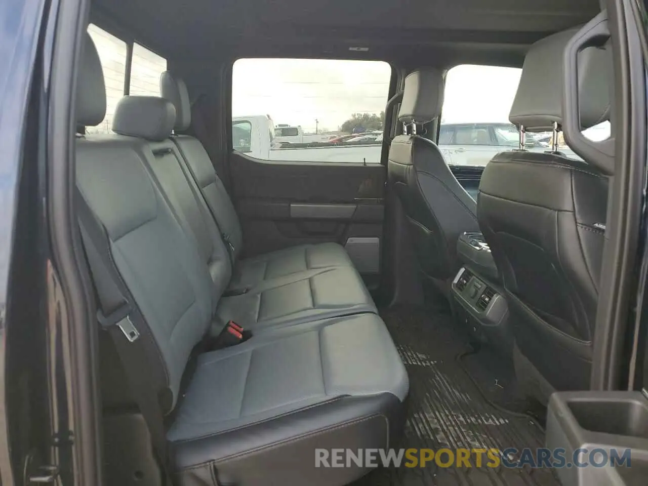 10 fotografías del automóvil dañado 1FTVW1EV7PWG28823 FORD F150 LIGHT 2023