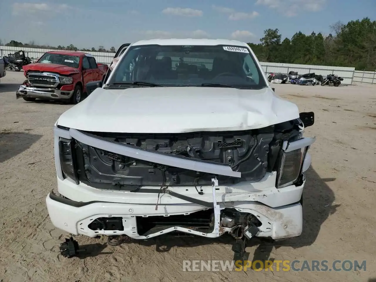 5 fotografías del automóvil dañado 1FT6W3L70RWG21137 FORD F150 LIGHT 2024