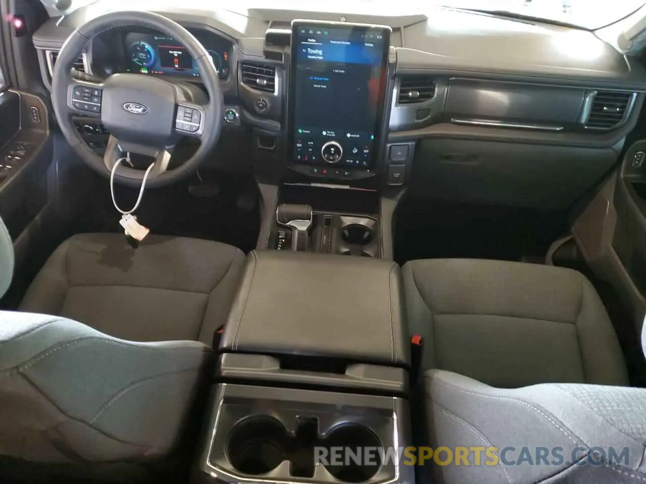 8 fotografías del automóvil dañado 1FT6W3L72RWG16991 FORD F150 LIGHT 2024