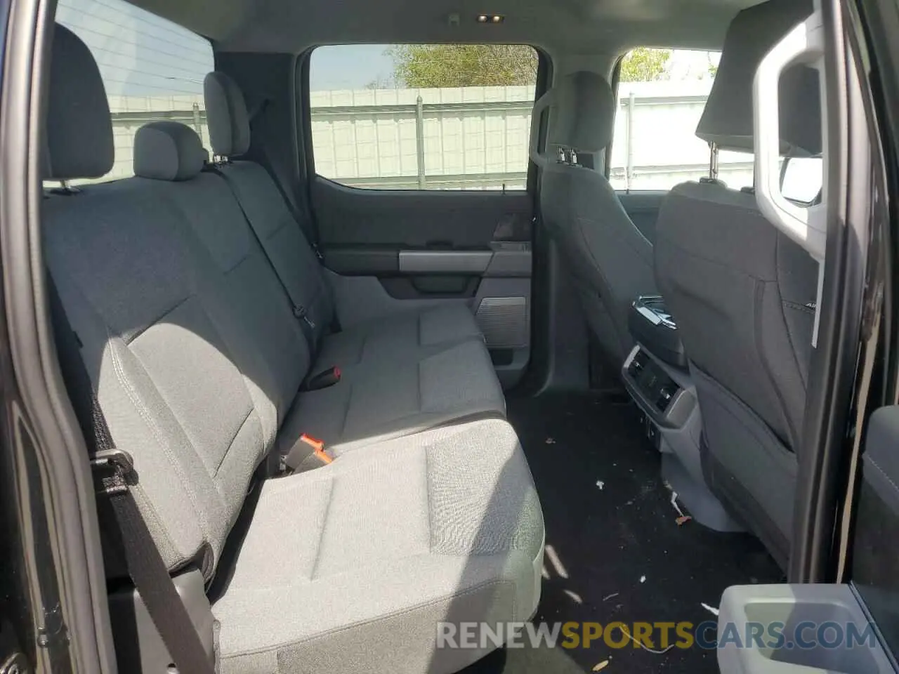 10 fotografías del automóvil dañado 1FT6W3L74RWG03112 FORD F150 LIGHT 2024