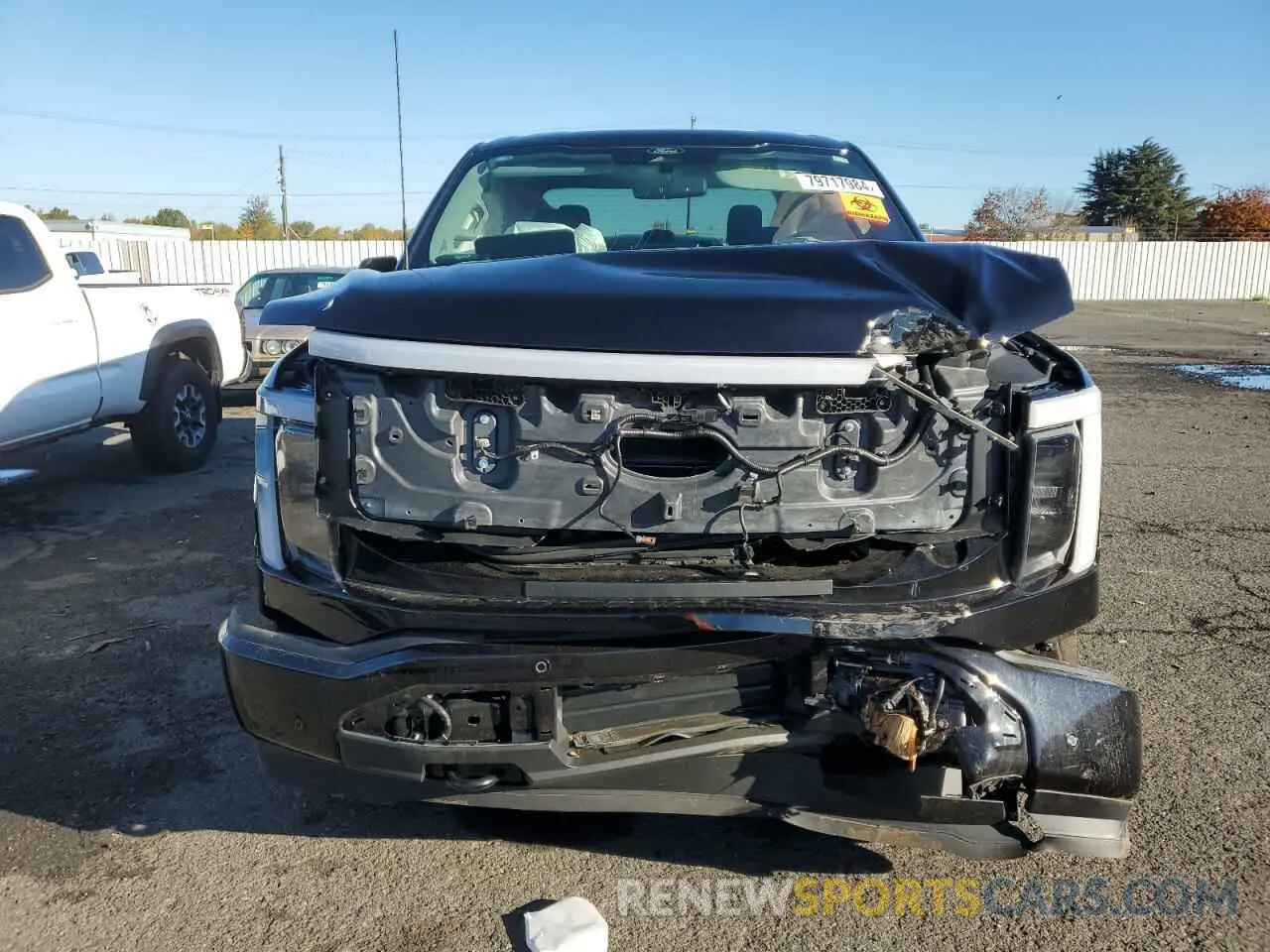 5 fotografías del automóvil dañado 1FT6W3L78RWG02447 FORD F150 LIGHT 2024
