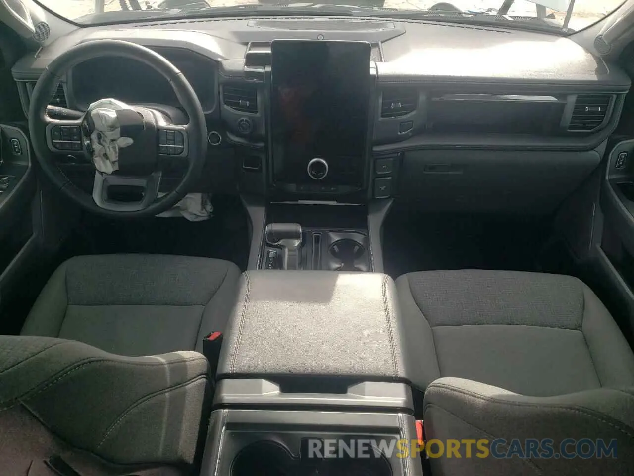 8 fotografías del automóvil dañado 1FT6W3L78RWG28675 FORD F150 LIGHT 2024