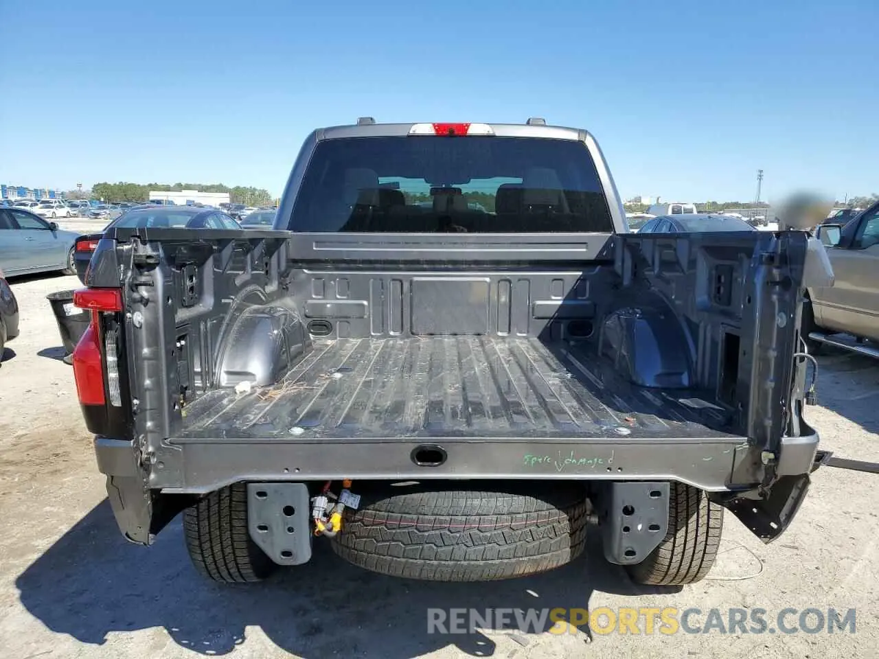 6 fotografías del automóvil dañado 1FTVW3LK0RWG24006 FORD F150 LIGHT 2024