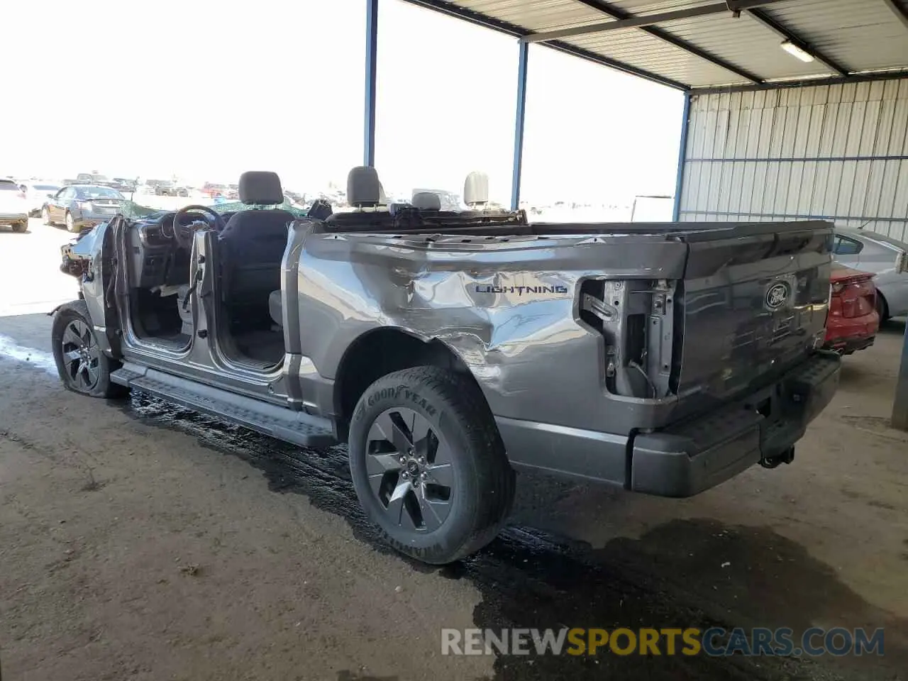2 fotografías del automóvil dañado 1FTVW3LK4RWG06592 FORD F150 LIGHT 2024