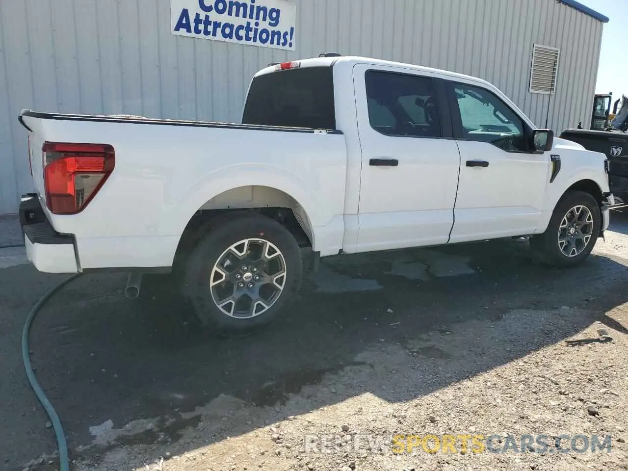 3 fotografías del automóvil dañado 1FTEW2K57RKD19468 FORD F150 STX 2024
