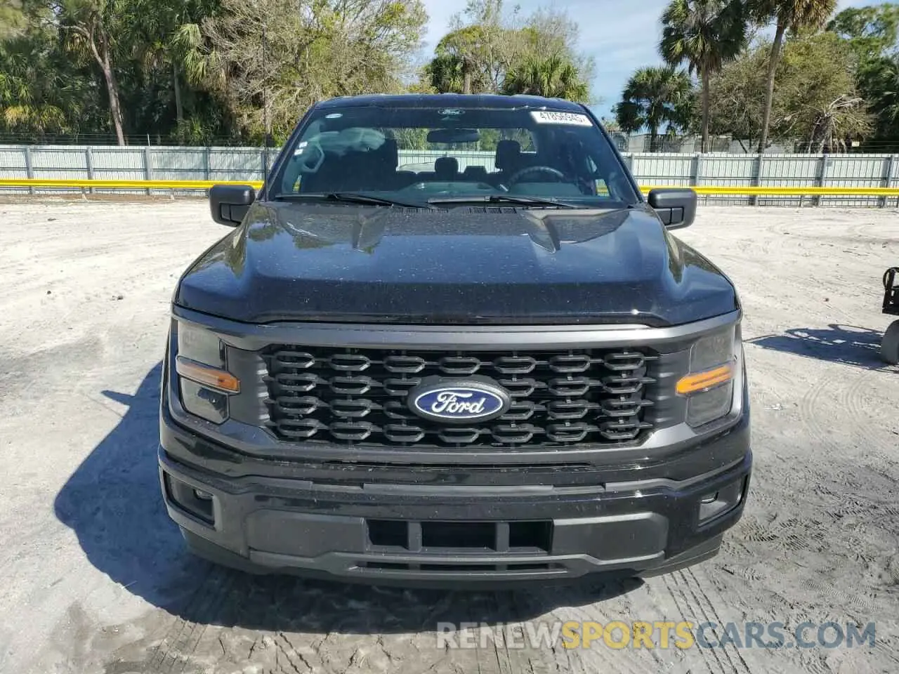 5 fotografías del automóvil dañado 1FTEW2KP2RKD25390 FORD F150 STX 2024