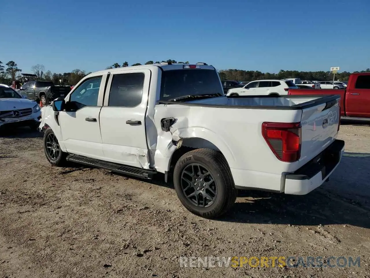 2 fotografías del automóvil dañado 1FTEW2KP2RKE14473 FORD F150 STX 2024
