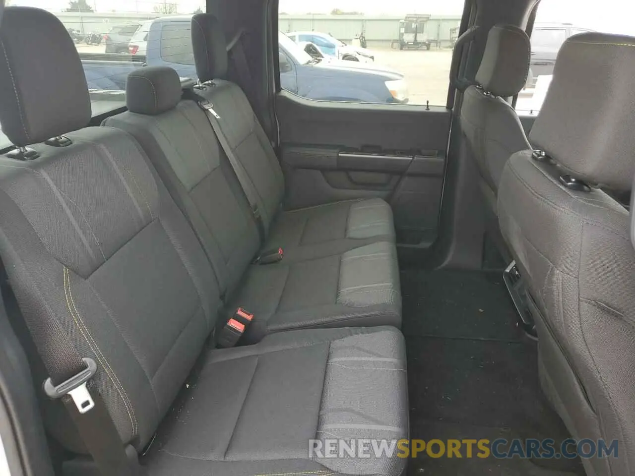 10 fotografías del automóvil dañado 1FTEW2KP7RKE61336 FORD F150 STX 2024