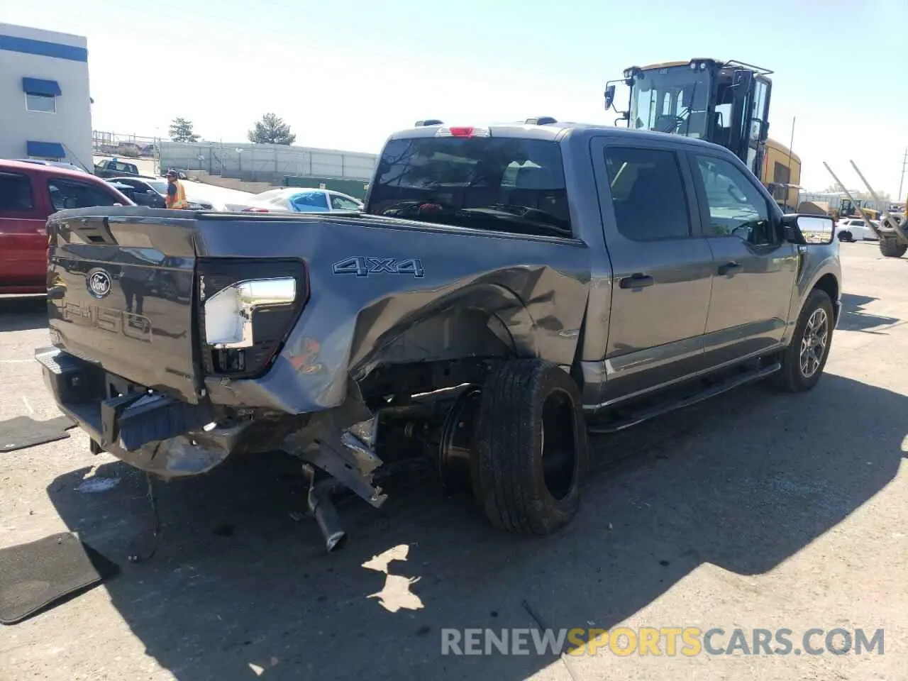3 fotografías del automóvil dañado 1FTEW2LP0RFA60508 FORD F150 STX 2024
