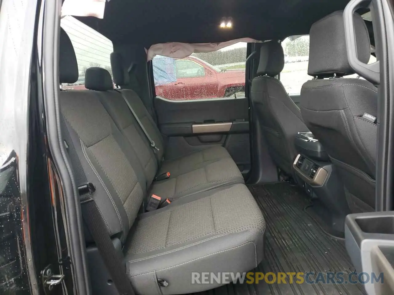 10 fotografías del automóvil dañado 1FTEW2LP1RFB39332 FORD F150 STX 2024