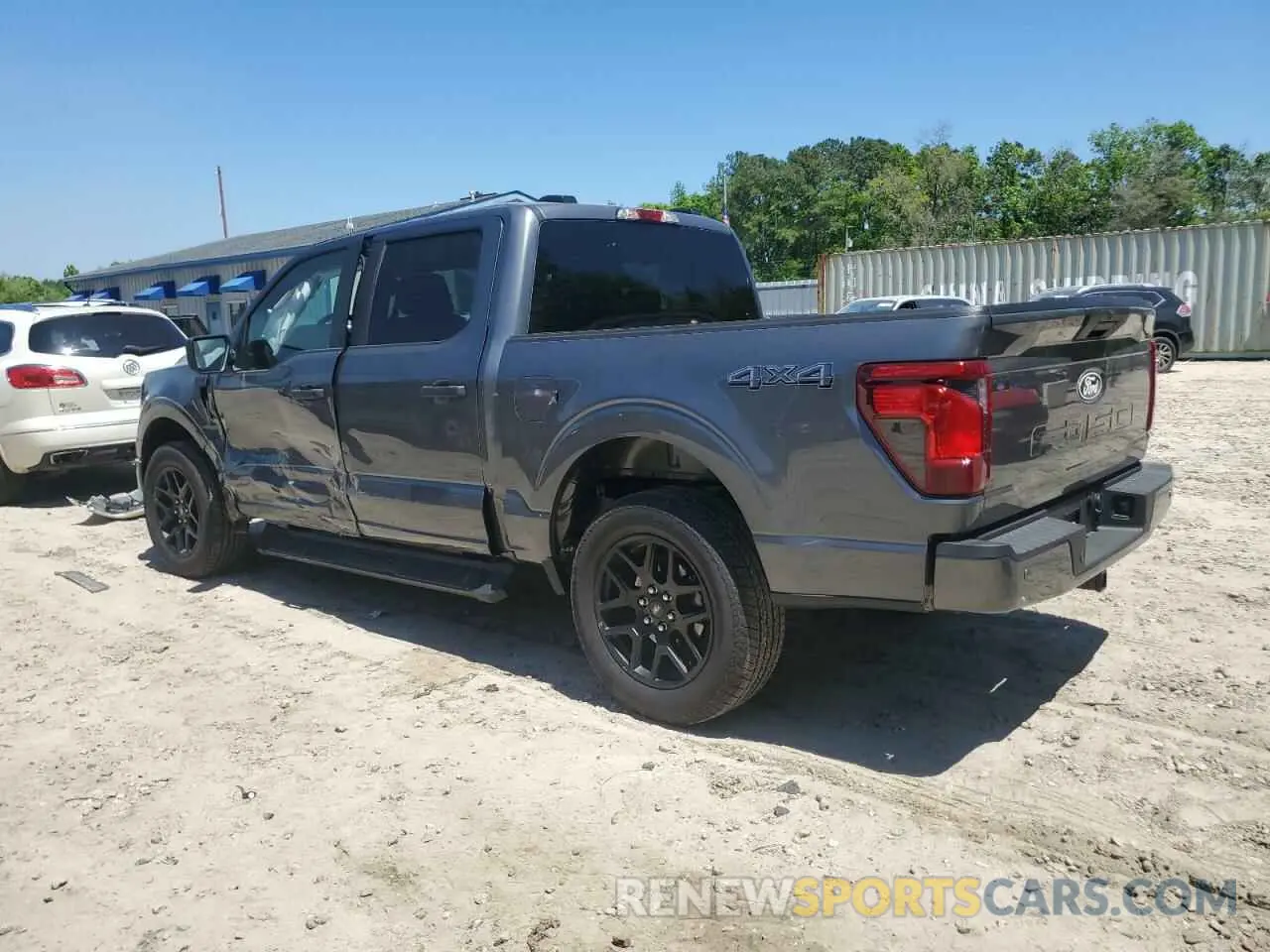 2 fotografías del automóvil dañado 1FTEW2LP3RKF76028 FORD F150 STX 2024