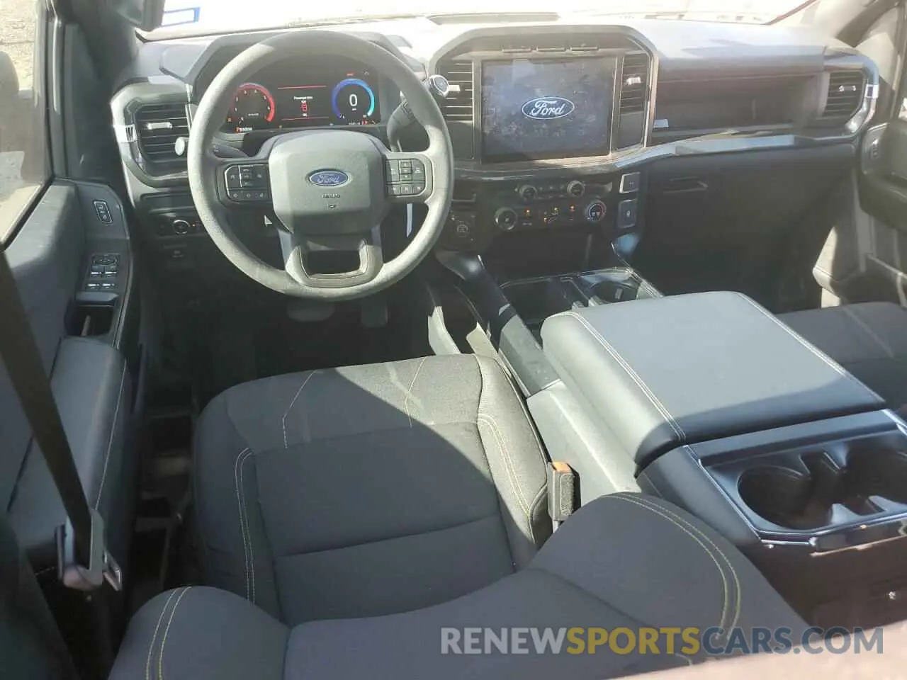 8 fotografías del automóvil dañado 1FTEW2LP4RKF00494 FORD F150 STX 2024