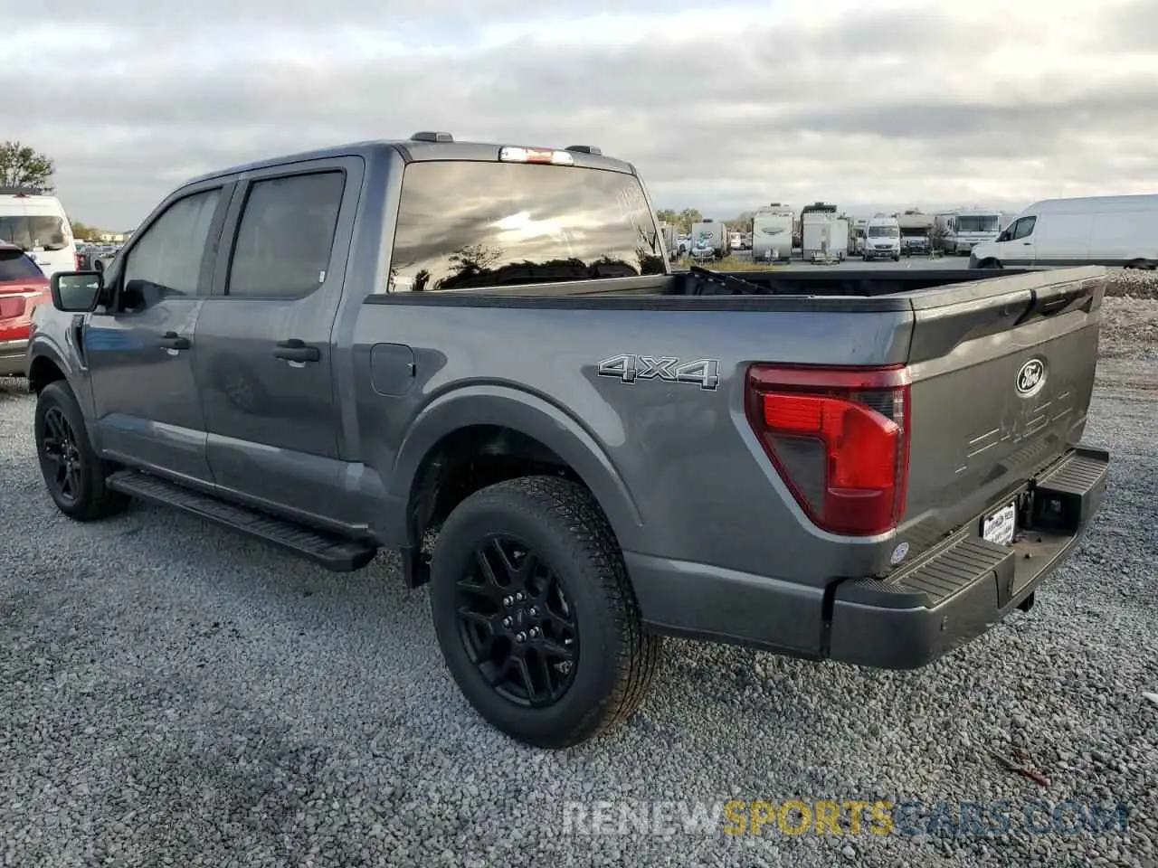 2 fotografías del automóvil dañado 1FTFW2L51RKE89456 FORD F150 STX 2024