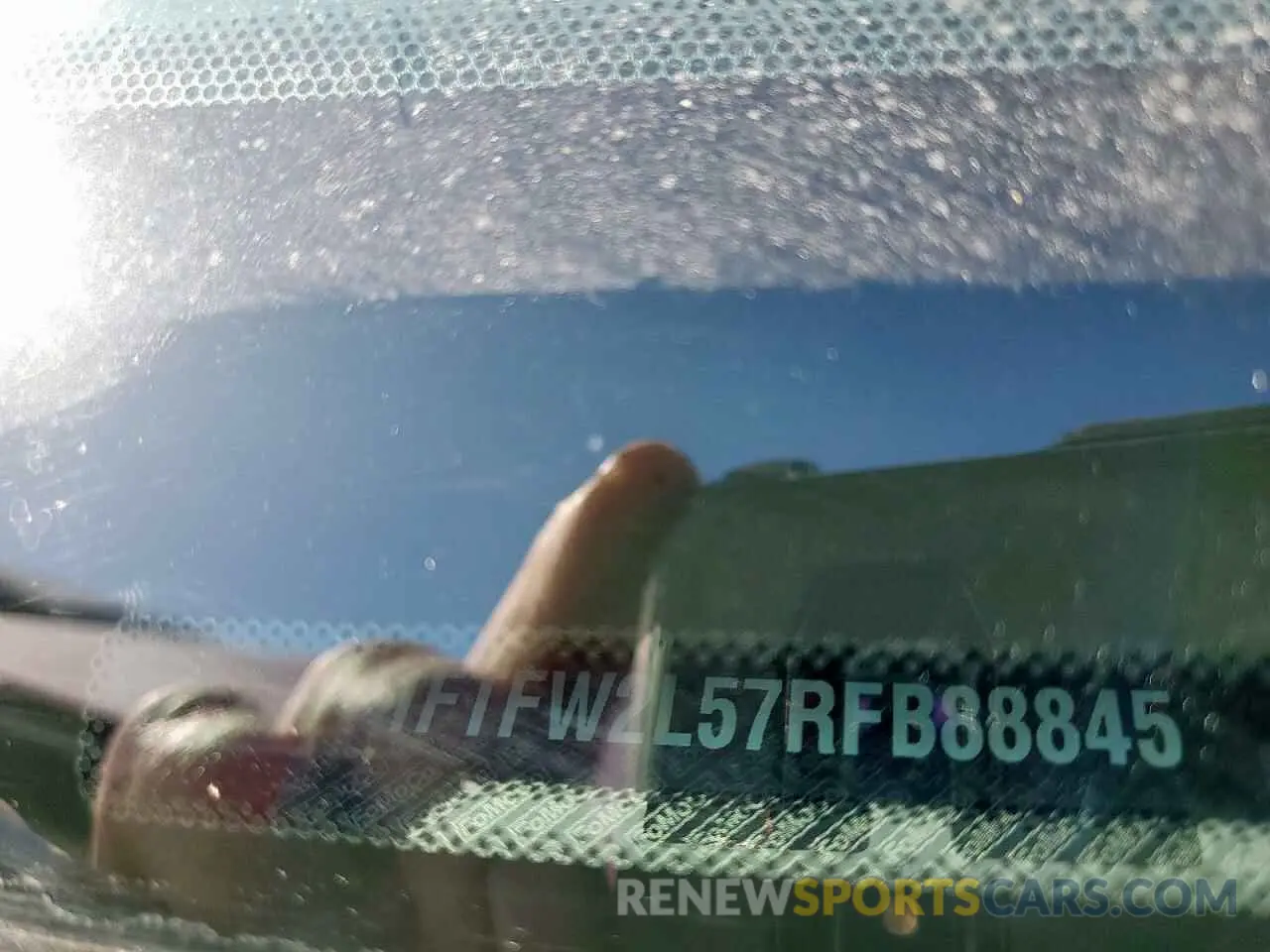 12 fotografías del automóvil dañado 1FTFW2L57RFB88845 FORD F150 STX 2024