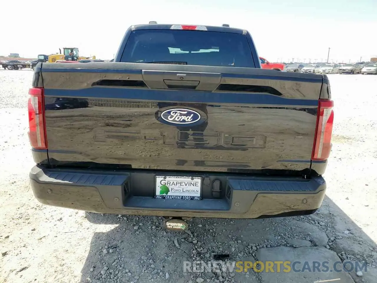 6 fotografías del automóvil dañado 1FTEW2KP8SKD01519 FORD F150 STX 2025