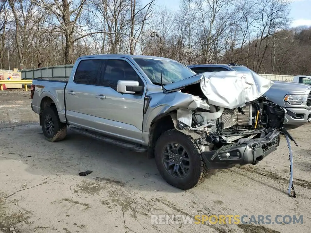4 fotografías del automóvil dañado 1FTFW4L50RFB37537 FORD F150 TREMO 2024