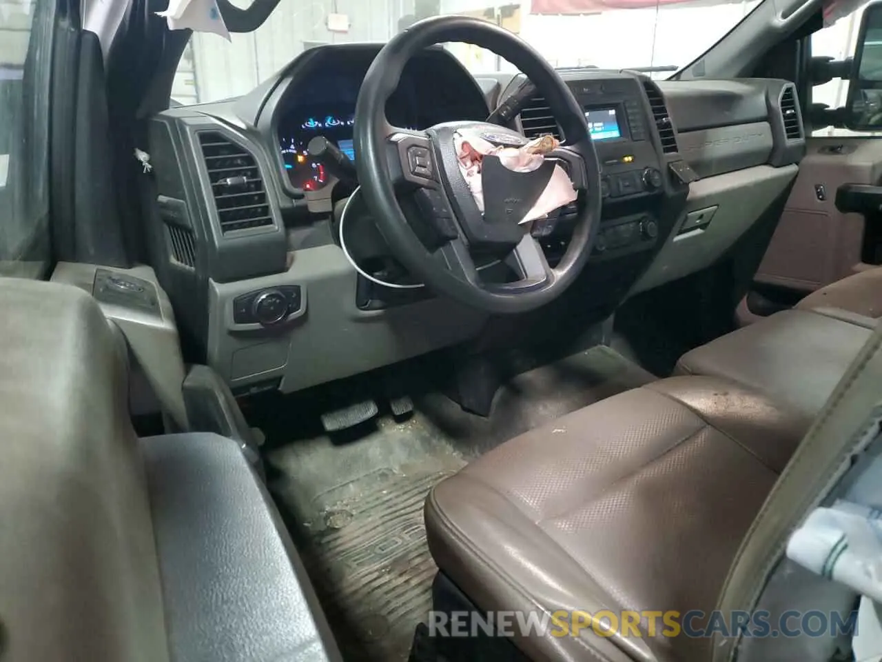 8 fotografías del automóvil dañado 1FDBF2B61KEC55892 FORD F250 2019