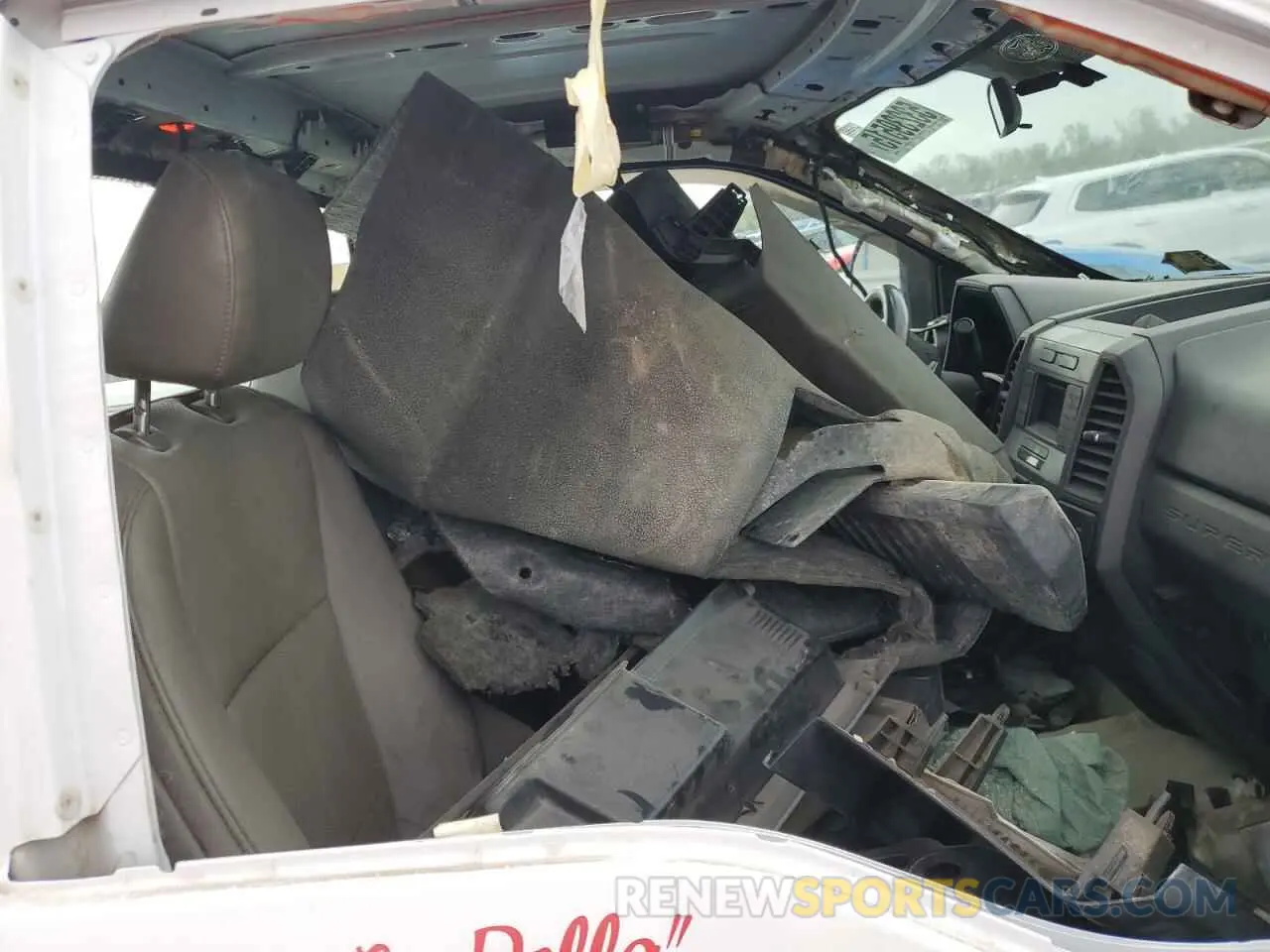 10 fotografías del automóvil dañado 1FDBF2B61KEF04613 FORD F250 2019