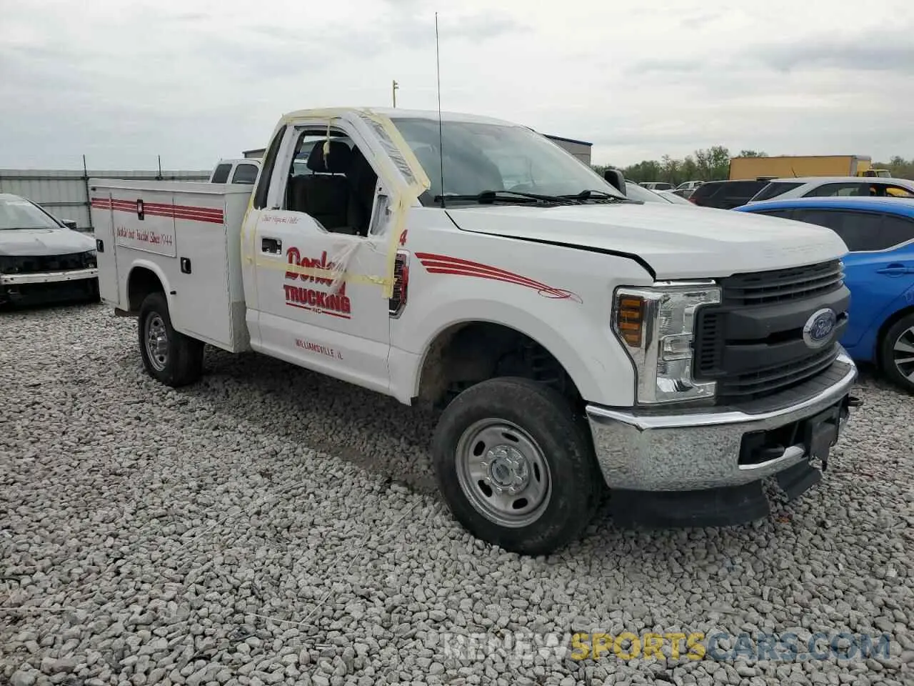 4 fotografías del automóvil dañado 1FDBF2B61KEF04613 FORD F250 2019