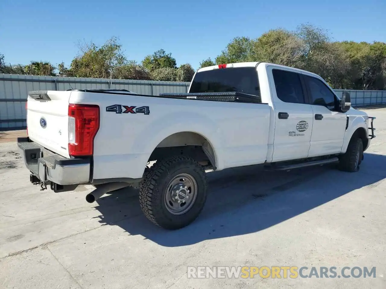 3 fotografías del automóvil dañado 1FT7W2B61KEE05722 FORD F250 2019