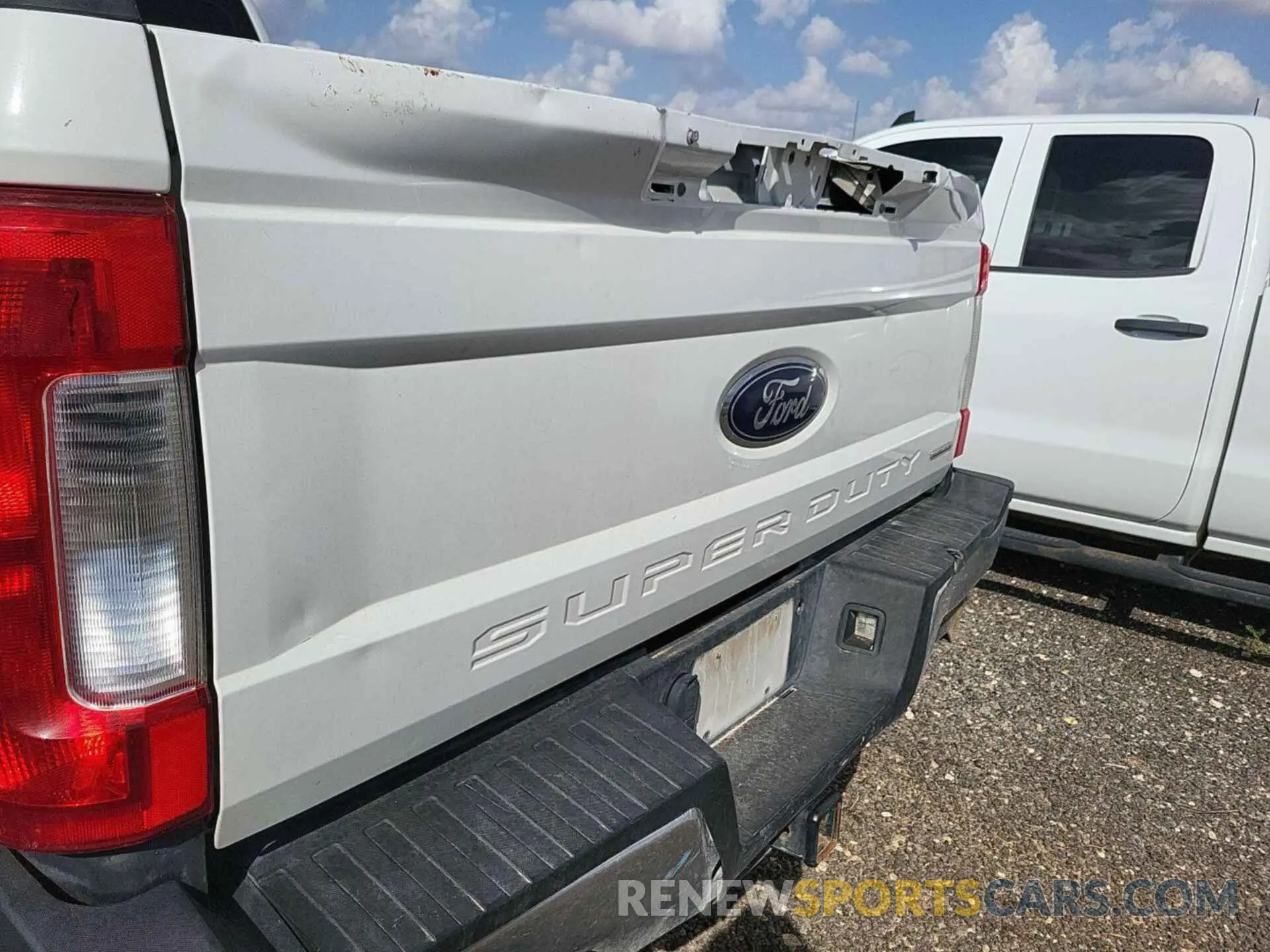 18 fotografías del automóvil dañado 1FT7W2B63KEC61316 FORD F250 2019