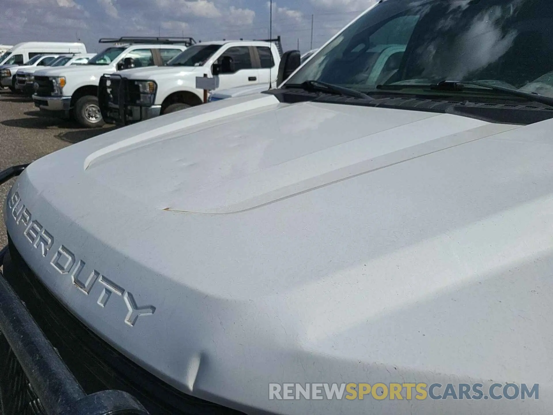 34 fotografías del automóvil dañado 1FT7W2B63KEC61316 FORD F250 2019