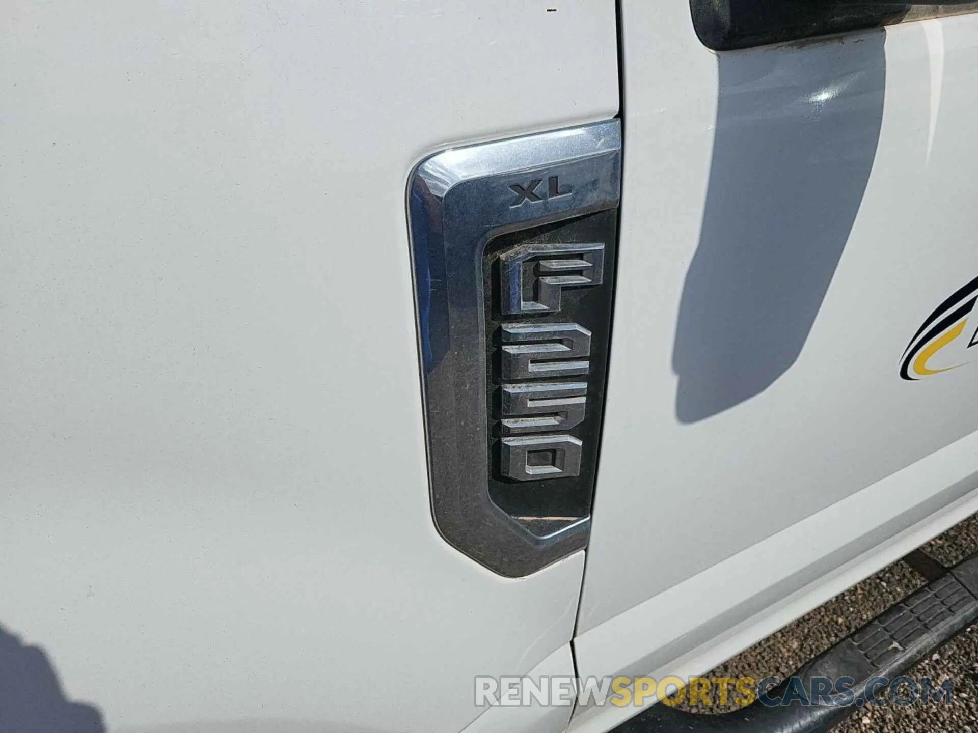 8 fotografías del automóvil dañado 1FT7W2B63KEC61316 FORD F250 2019
