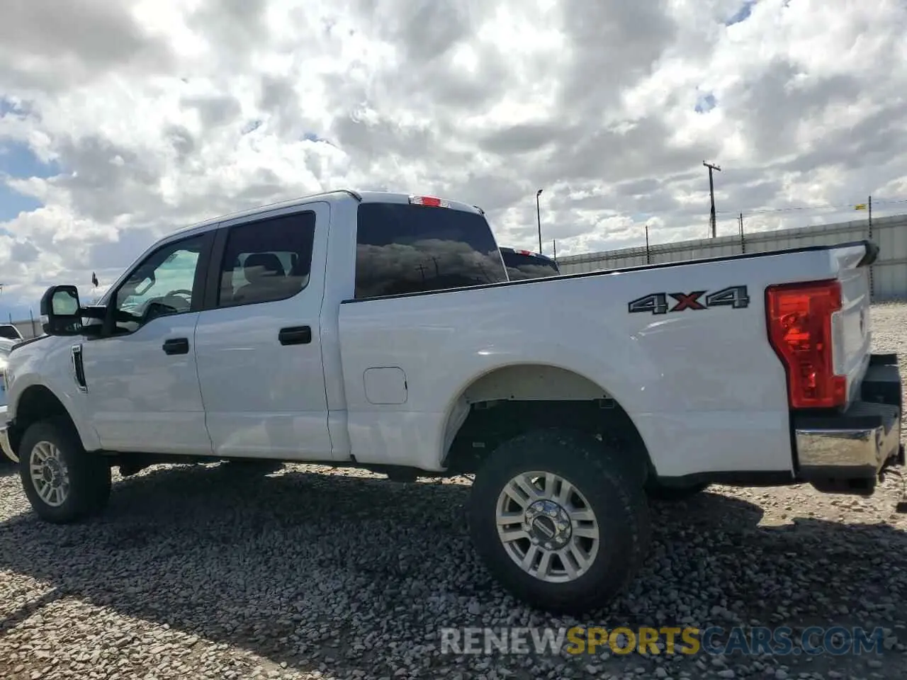 2 fotografías del automóvil dañado 1FT7W2B65KEF65232 FORD F250 2019