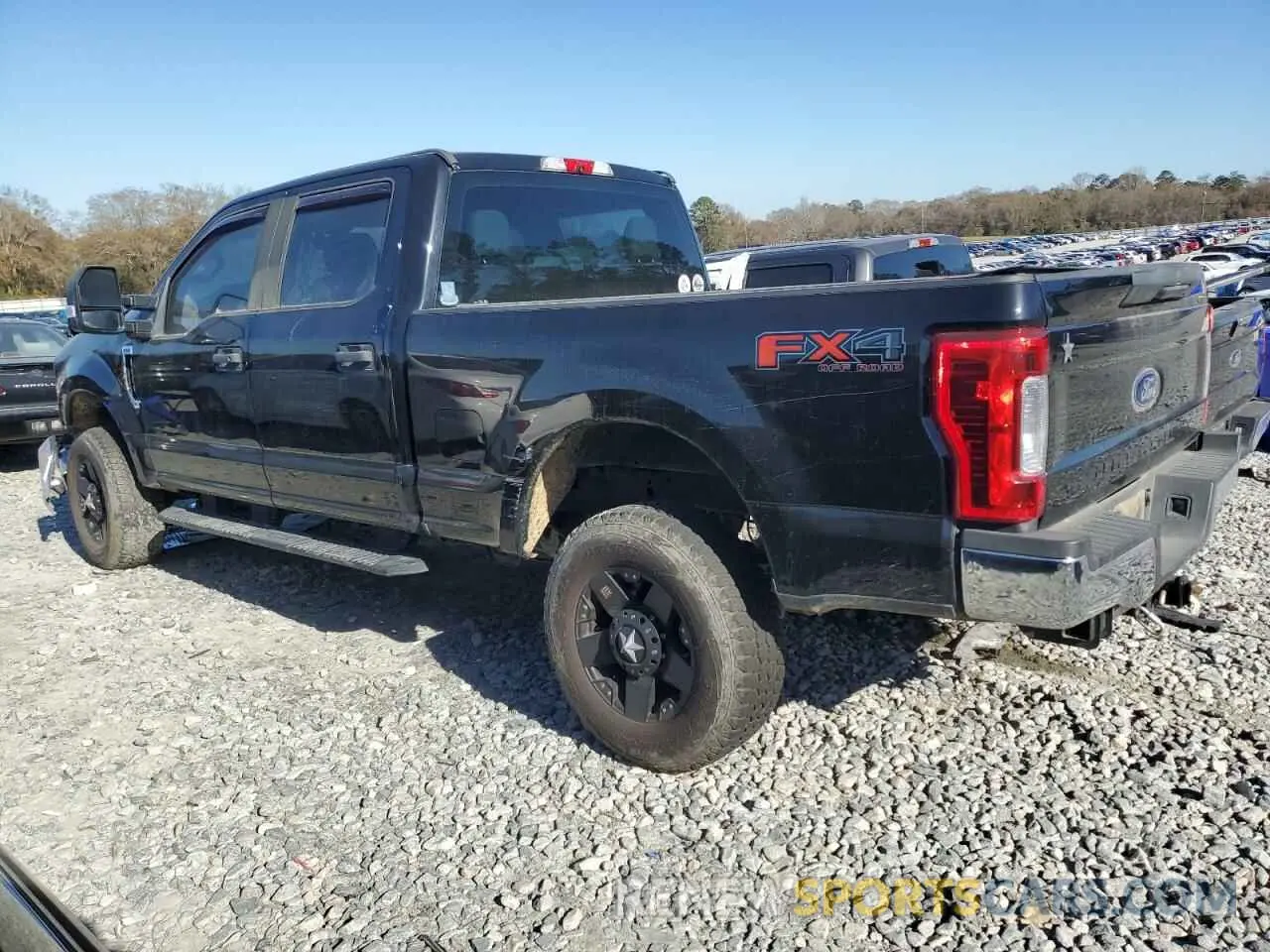 2 fotografías del automóvil dañado 1FT7W2B69KEE40542 FORD F250 2019