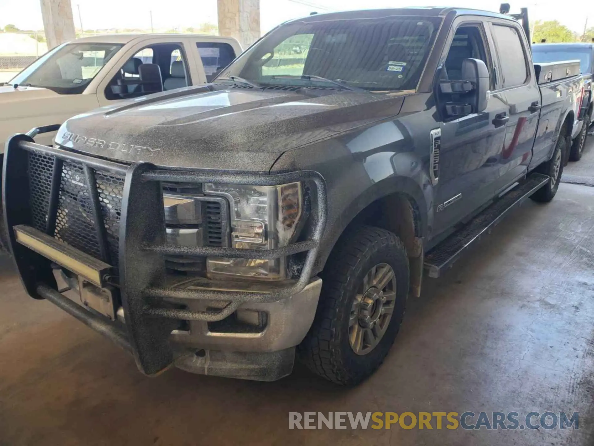 14 fotografías del automóvil dañado 1FT7W2BT0KEC61716 FORD F250 2019