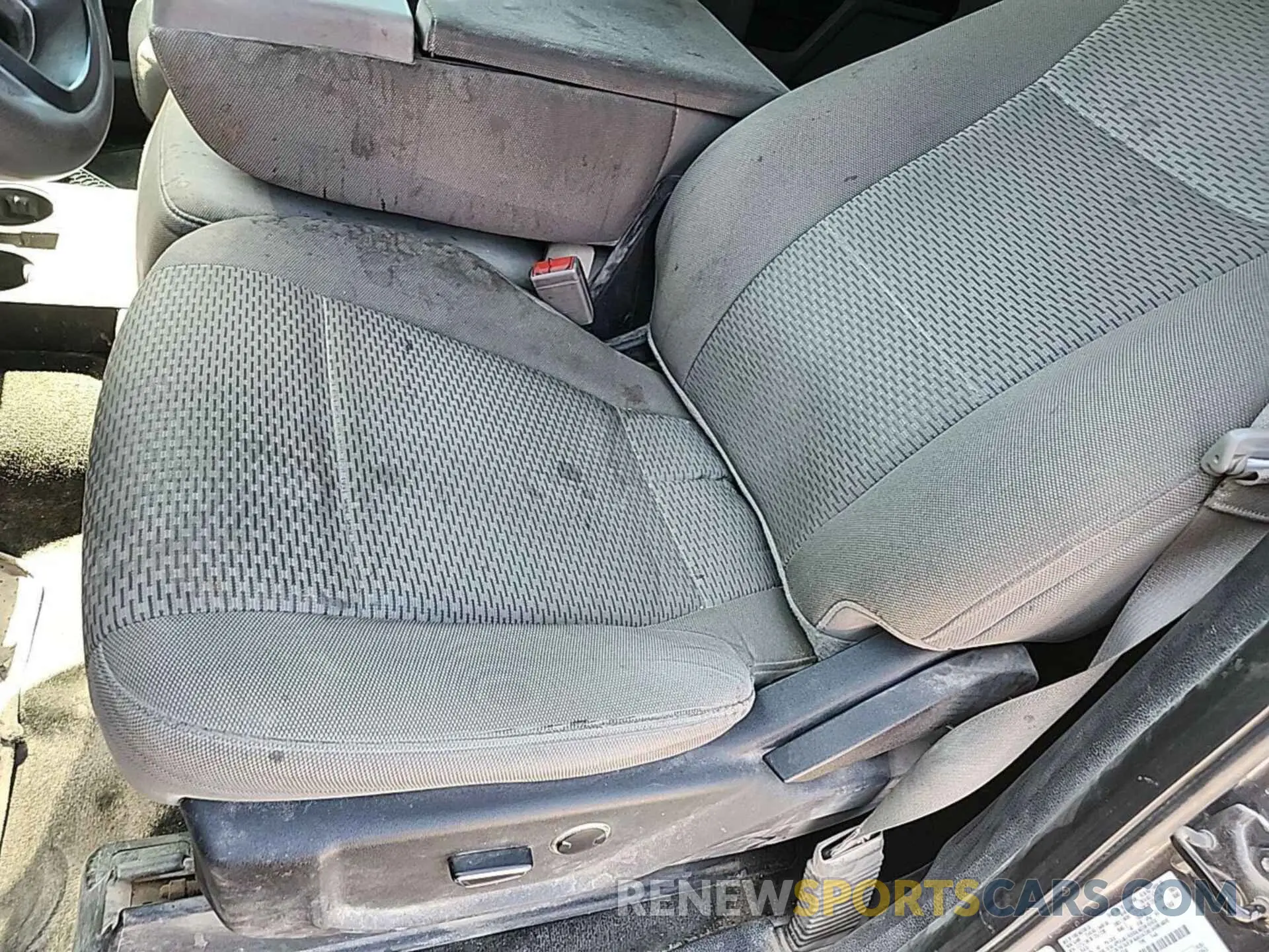 3 fotografías del automóvil dañado 1FT7W2BT0KEC61716 FORD F250 2019