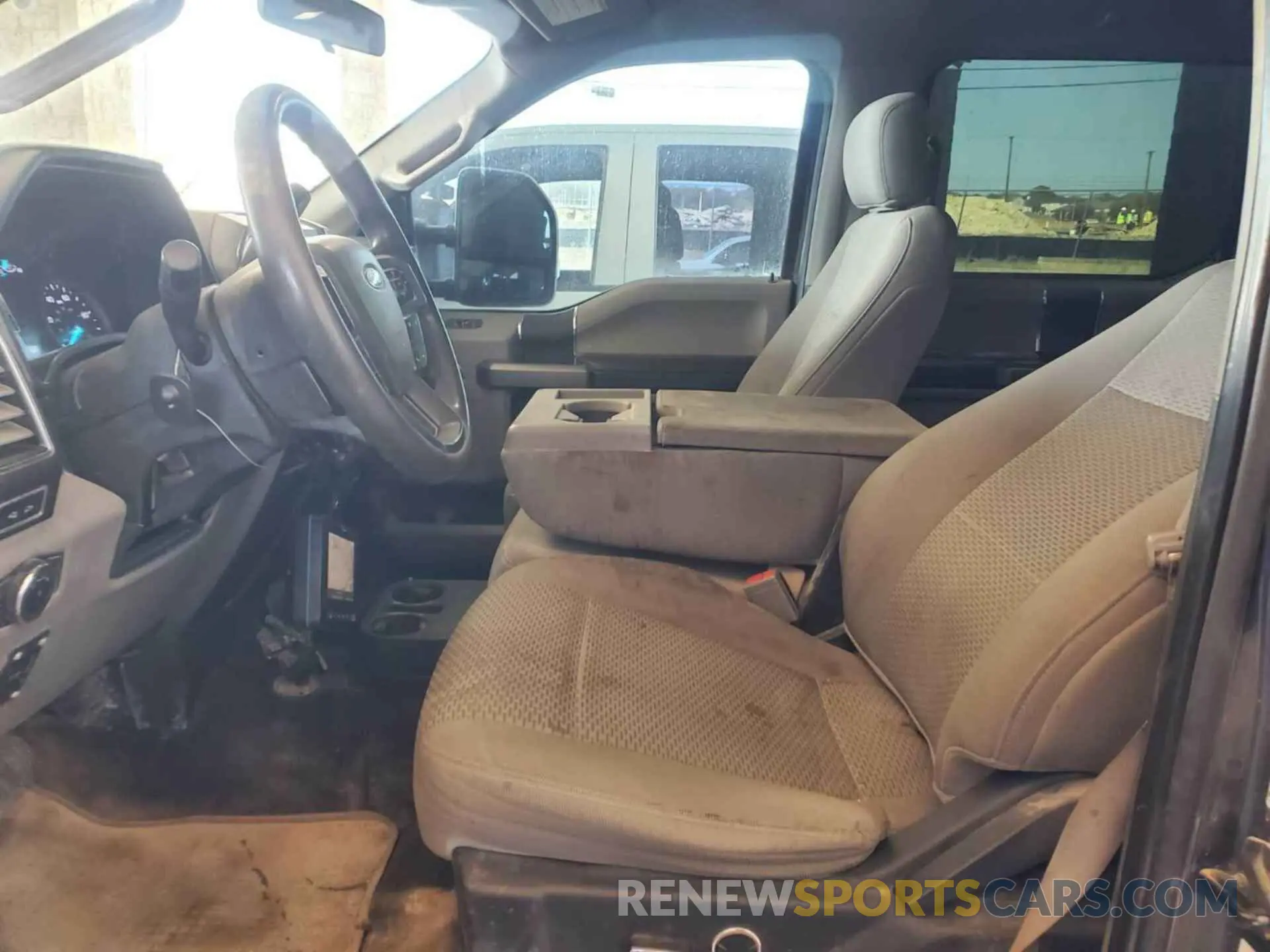 32 fotografías del automóvil dañado 1FT7W2BT0KEC61716 FORD F250 2019