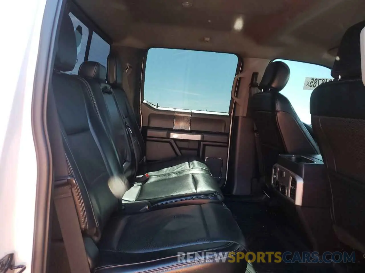10 fotografías del automóvil dañado 1FT7W2BT0KEC77303 FORD F250 2019