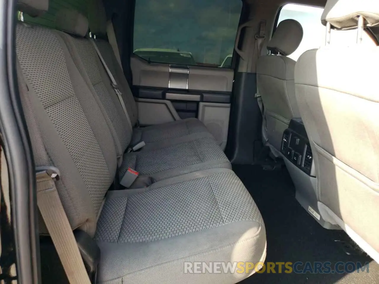 10 fotografías del automóvil dañado 1FT7W2BT1KEC21693 FORD F250 2019