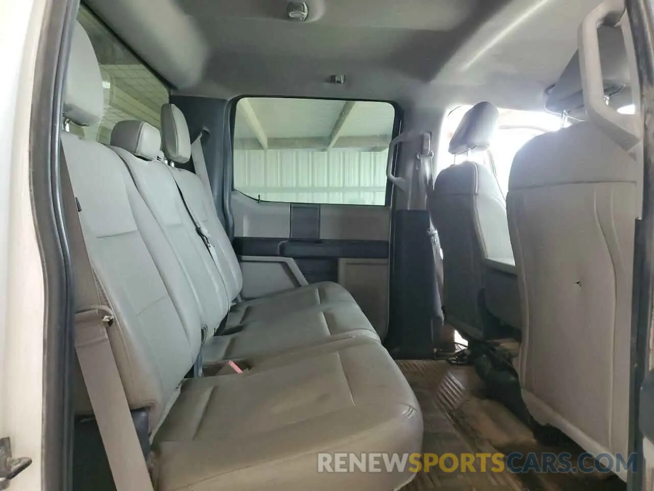 10 fotografías del automóvil dañado 1FT7W2BT1KEG06686 FORD F250 2019