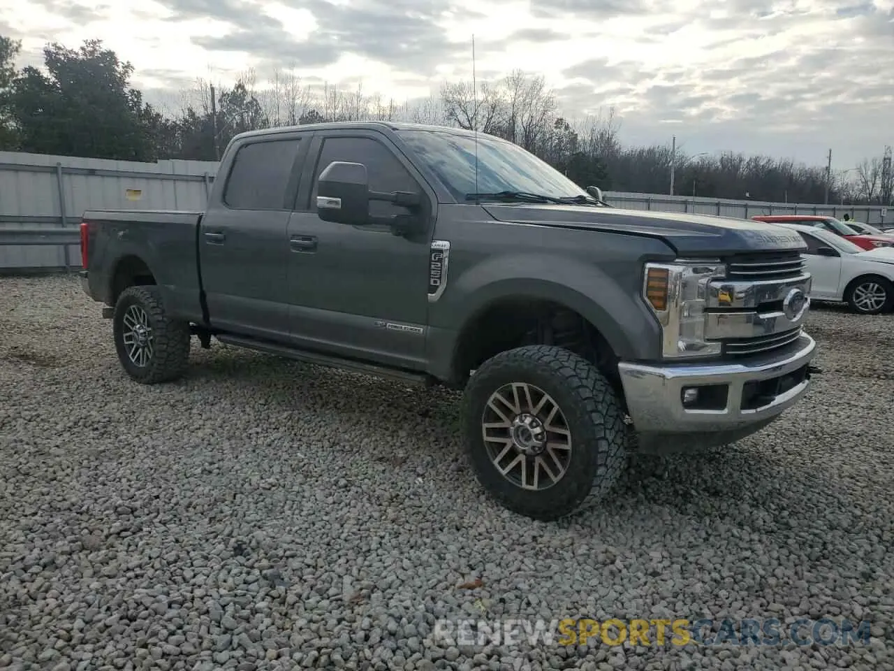 4 fotografías del automóvil dañado 1FT7W2BT2KED50297 FORD F250 2019