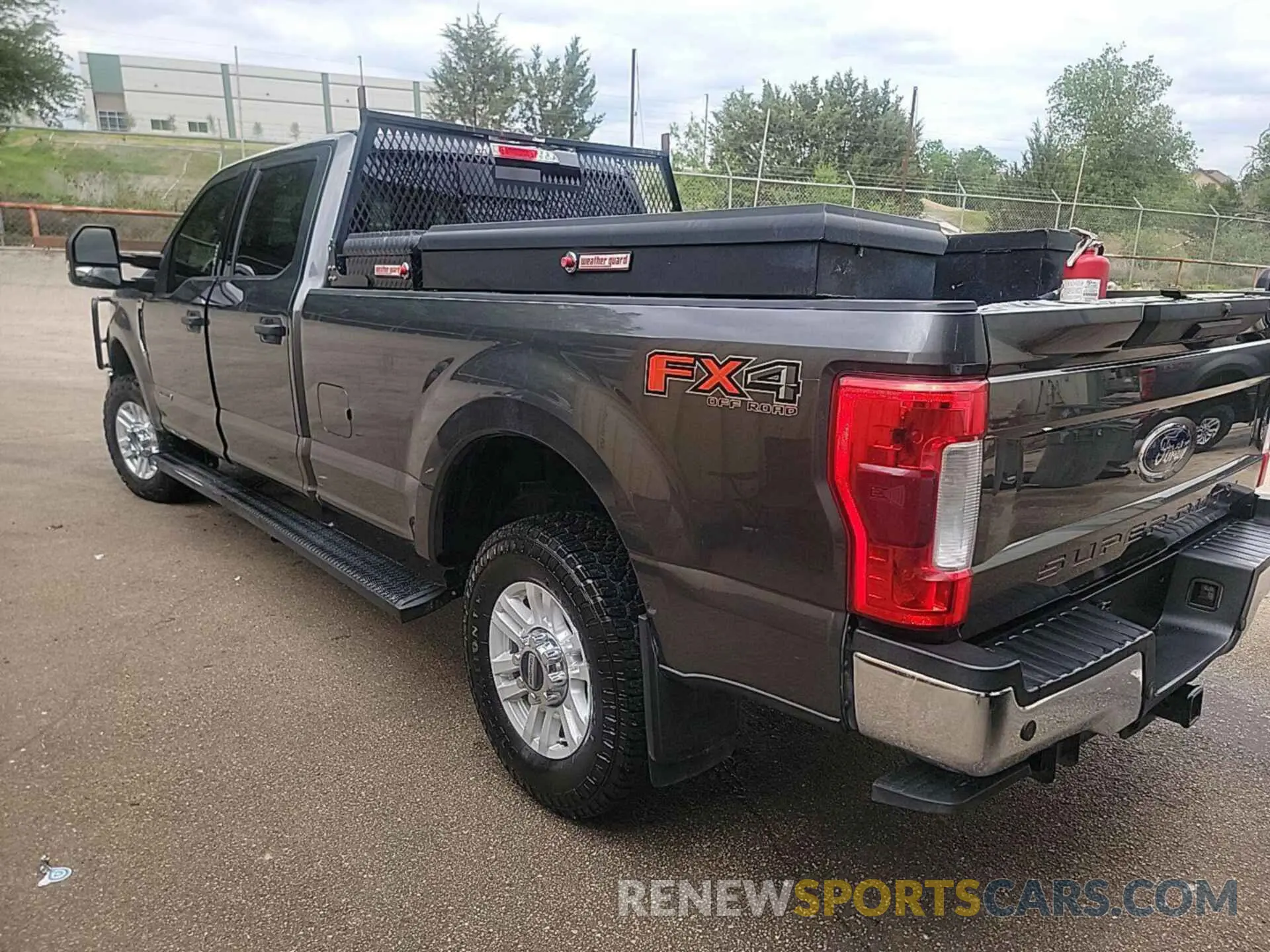 10 fotografías del automóvil dañado 1FT7W2BT3KEF25401 FORD F250 2019