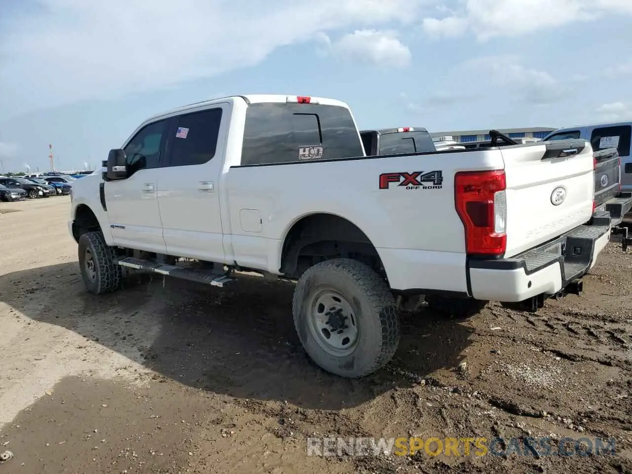 2 fotografías del automóvil dañado 1FT7W2BT4KED10996 FORD F250 2019