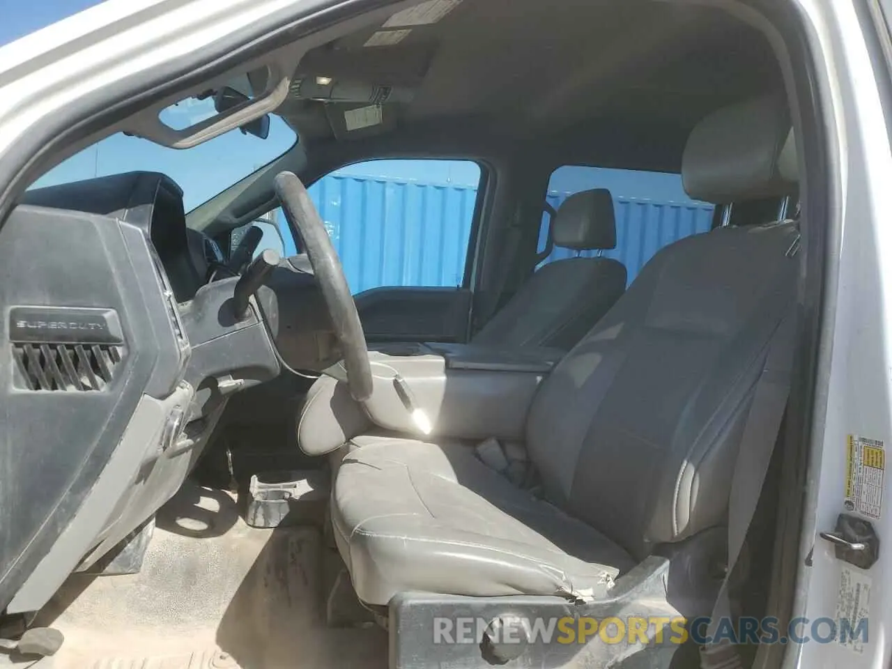 7 fotografías del automóvil dañado 1FT7W2BT4KEG06701 FORD F250 2019