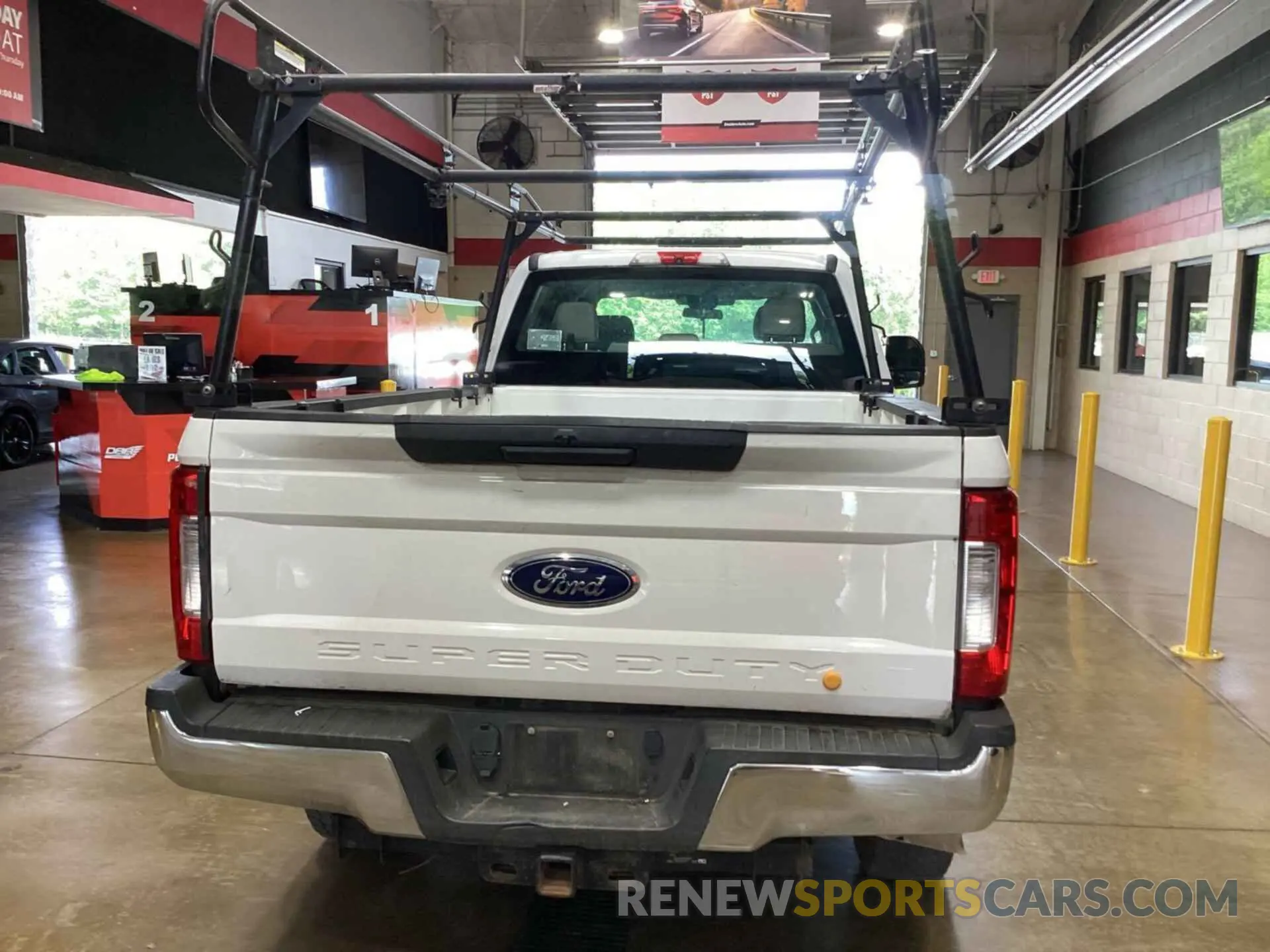 25 fotografías del automóvil dañado 1FT7W2BT5KEF57380 FORD F250 2019