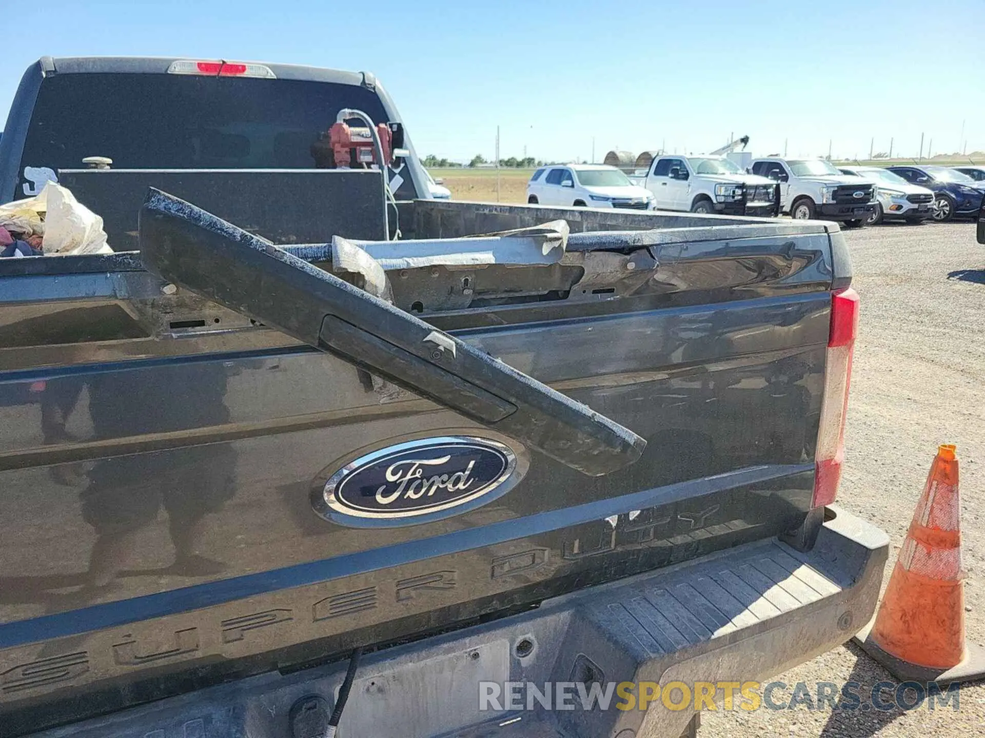 15 fotografías del automóvil dañado 1FT7W2BT9KEC61729 FORD F250 2019