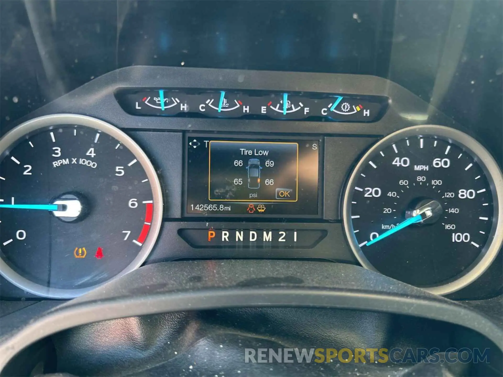 3 fotografías del automóvil dañado 1FT7X2A61KEE68611 FORD F250 2019