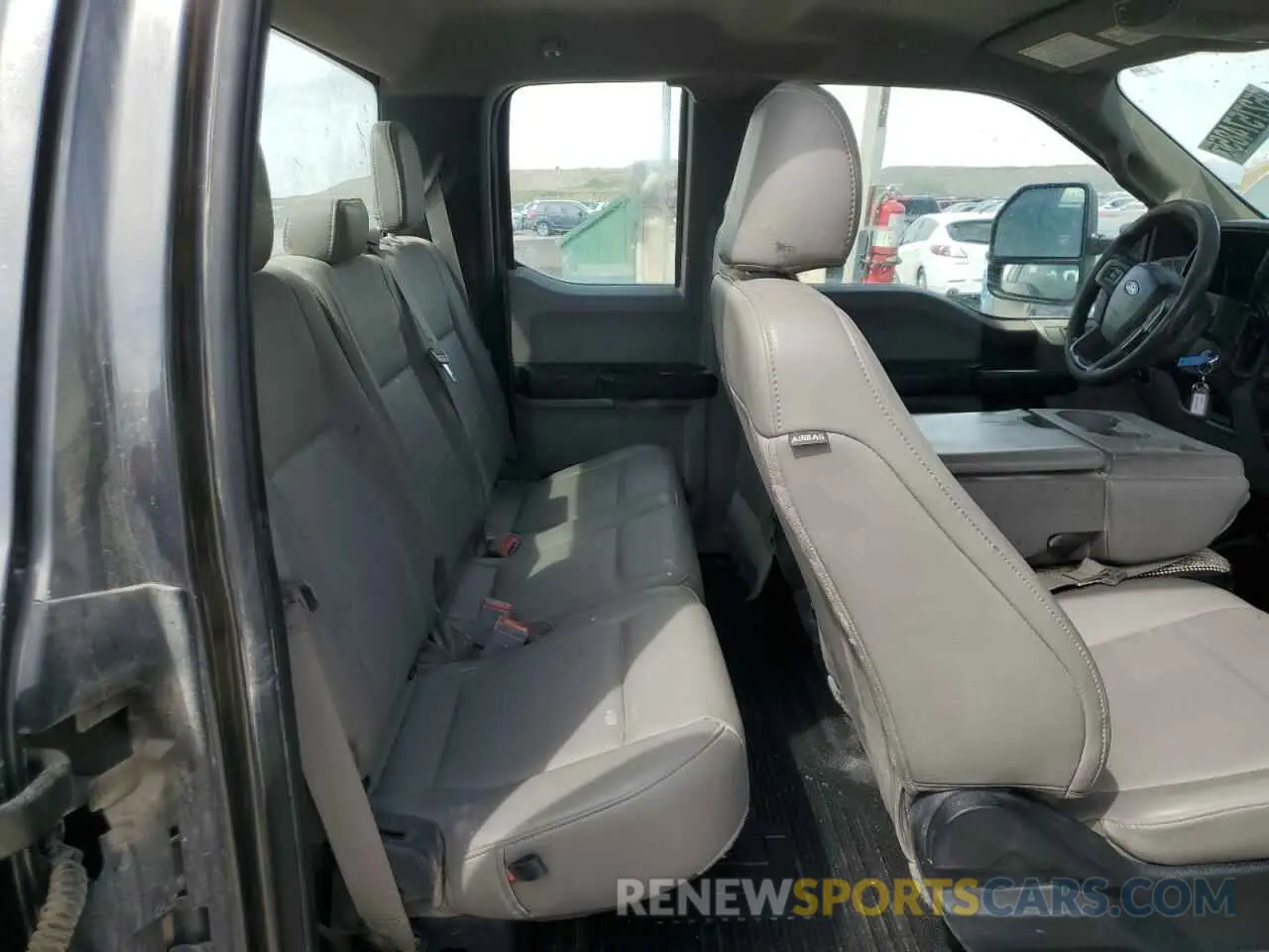 10 fotografías del automóvil dañado 1FT7X2B61KEC11379 FORD F250 2019