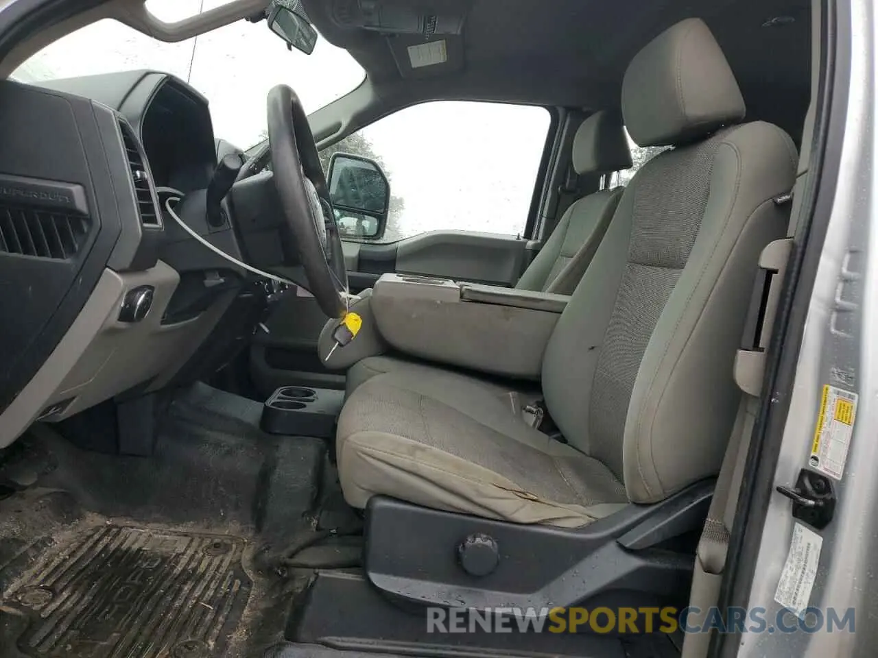 7 fotografías del automóvil dañado 1FT7X2B61KEF55620 FORD F250 2019