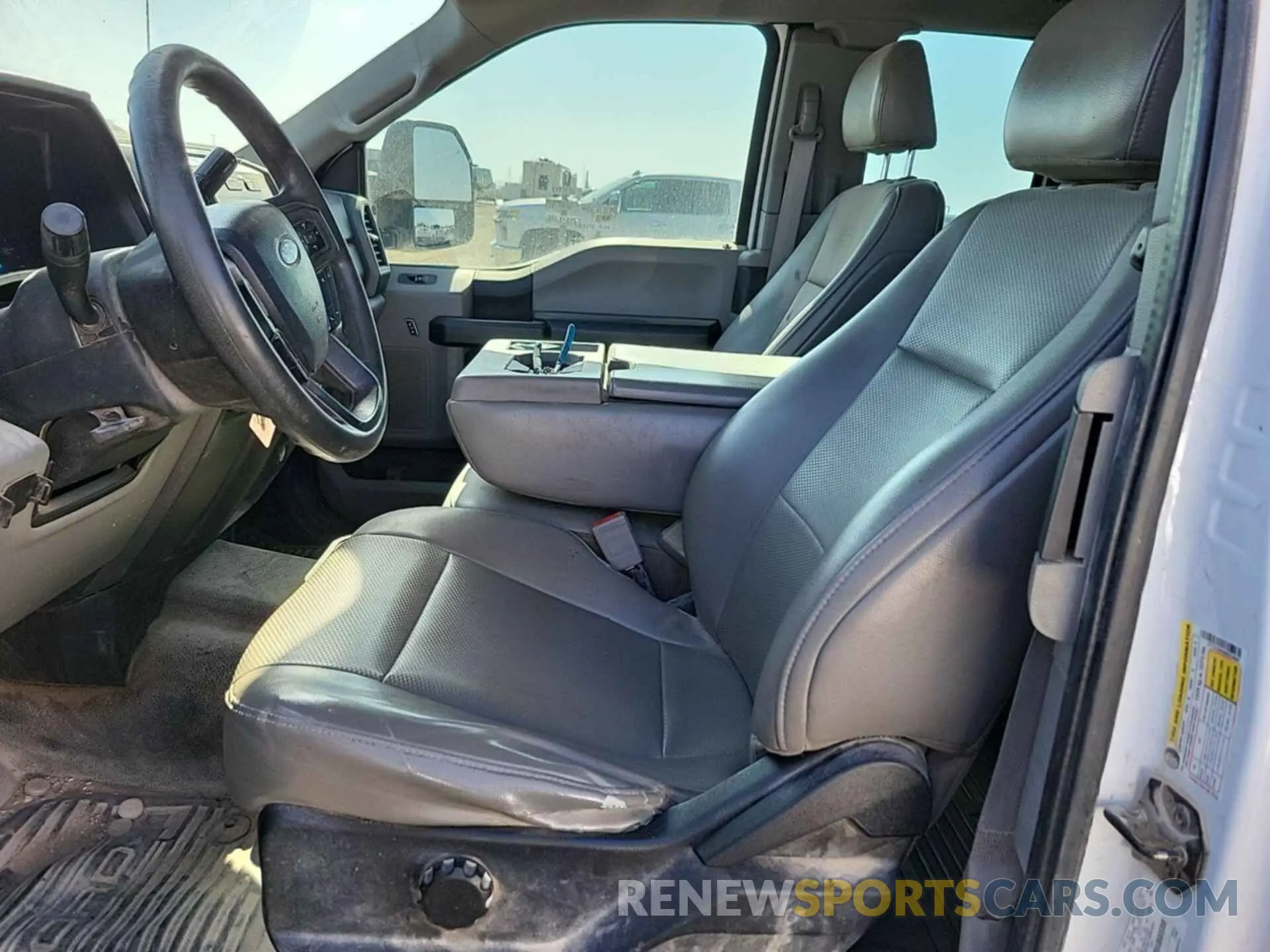 21 fotografías del automóvil dañado 1FT7X2B64KEG54884 FORD F250 2019
