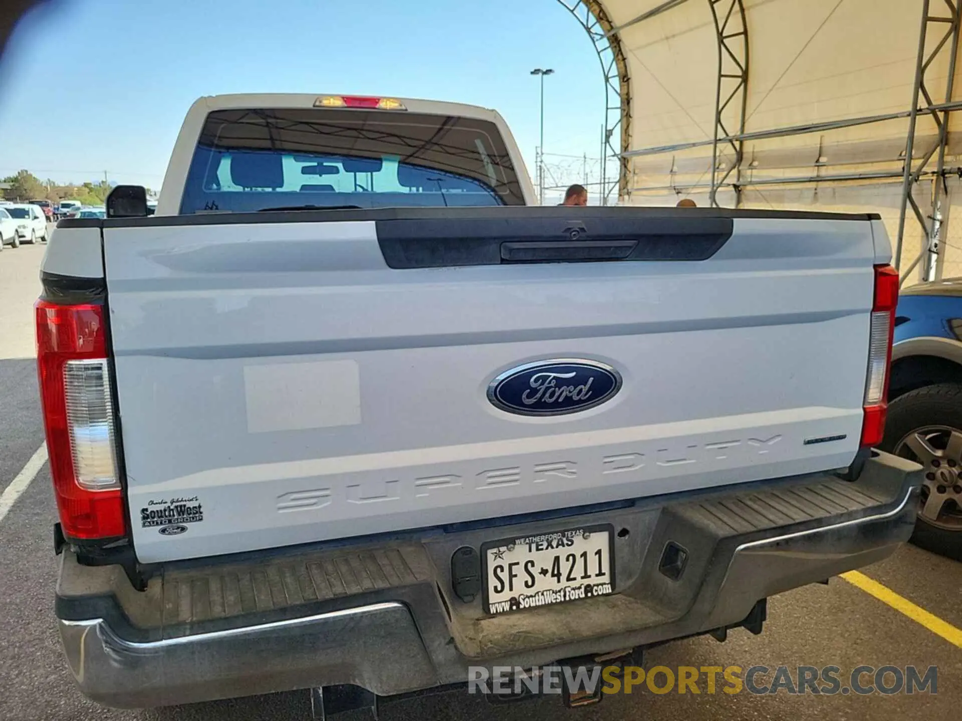 14 fotografías del automóvil dañado 1FT7X2B66KEF57461 FORD F250 2019