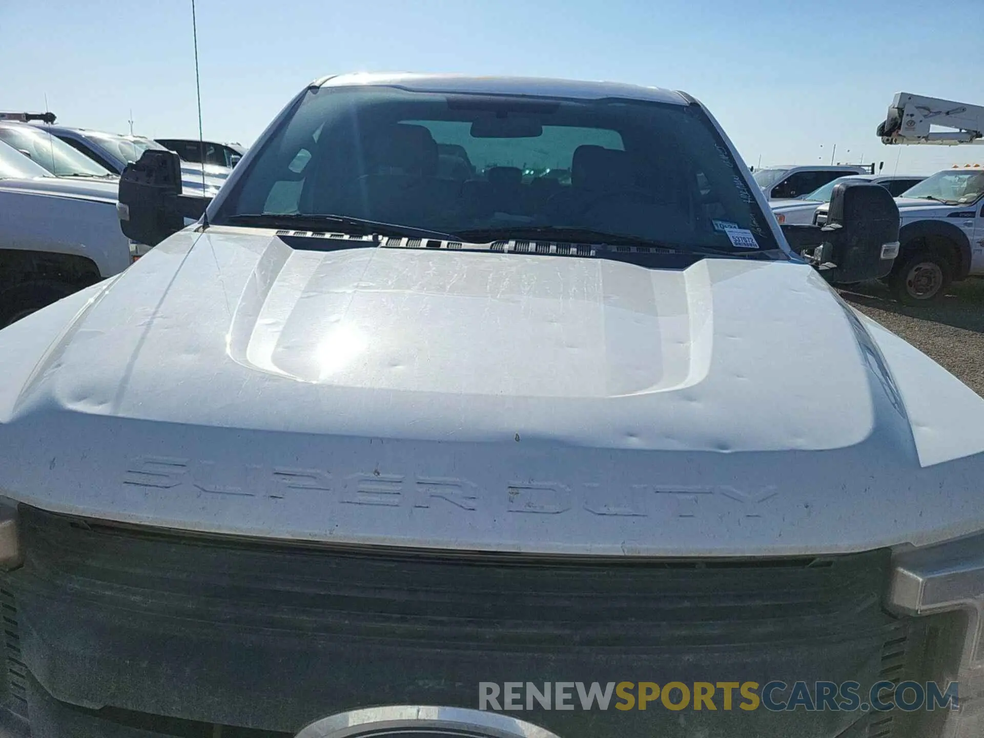 25 fotografías del automóvil dañado 1FT7X2B67KED41490 FORD F250 2019