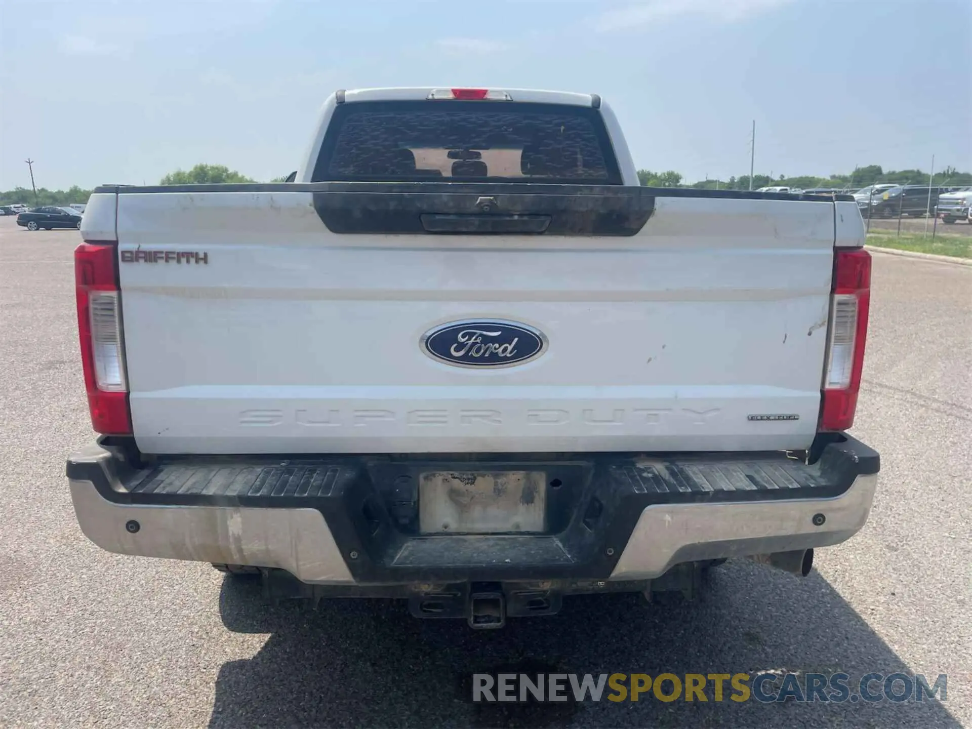 16 fotografías del automóvil dañado 1FT7X2B68KEF83088 FORD F250 2019