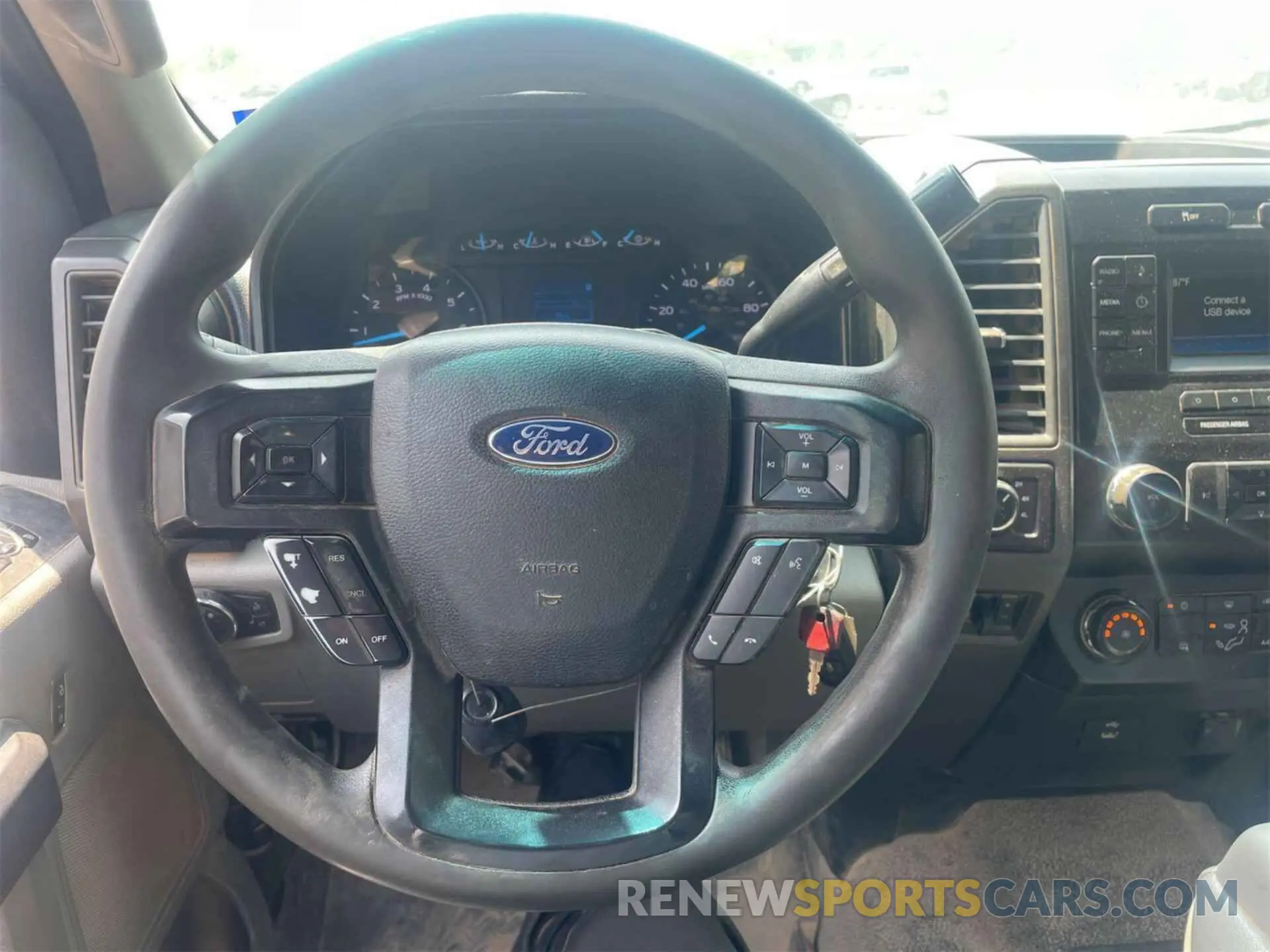 26 fotografías del automóvil dañado 1FT7X2B68KEF83088 FORD F250 2019
