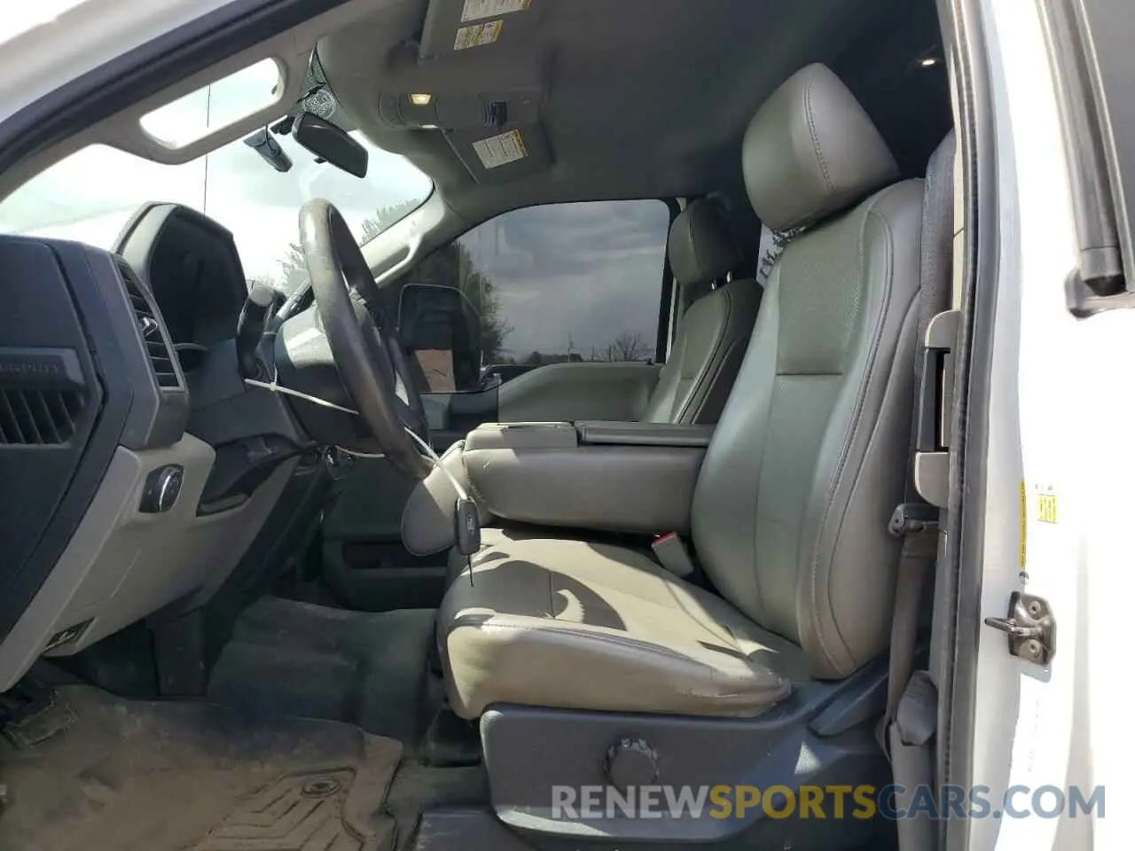 7 fotografías del automóvil dañado 1FT7X2BT5KEG19454 FORD F250 2019